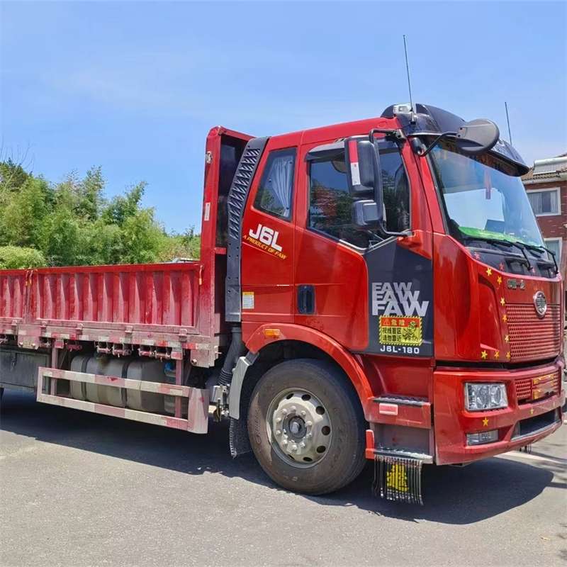 安化县伊宁市：物流专线的多元高效运输服务