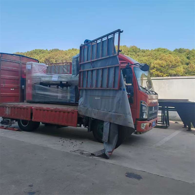 安化县镇巴县进仓物流：多元专线直达运输的奥秘