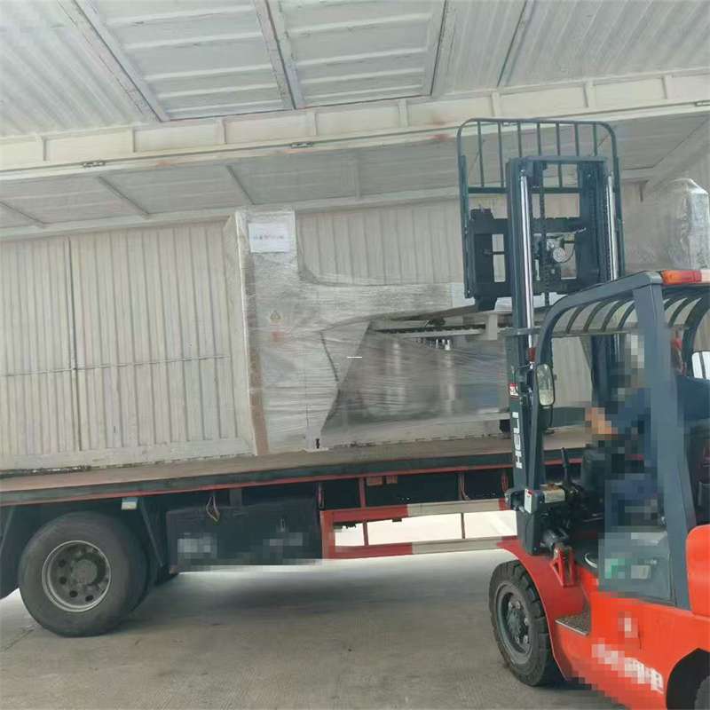 安化县堆龙德庆区：物流专线的高效货运之旅